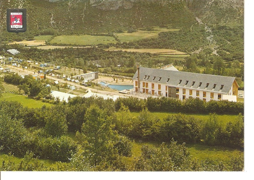 Postal 032371 : Pirineo Aragones (Huesca) Torla. Bello aspecto del hotel y Camping. Ordesa