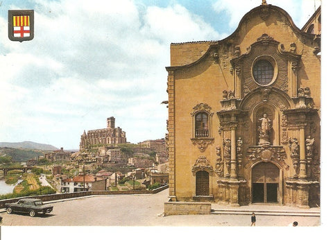 Postal 032374 : Manresa. Santa Cova façana de lEsglesia (segle XVIII) al fons la Seu (segle XIV)