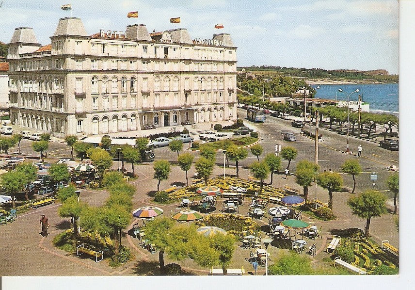 Postal 032377 : Santander. Plaza de Italia. Hotel del Sardinero