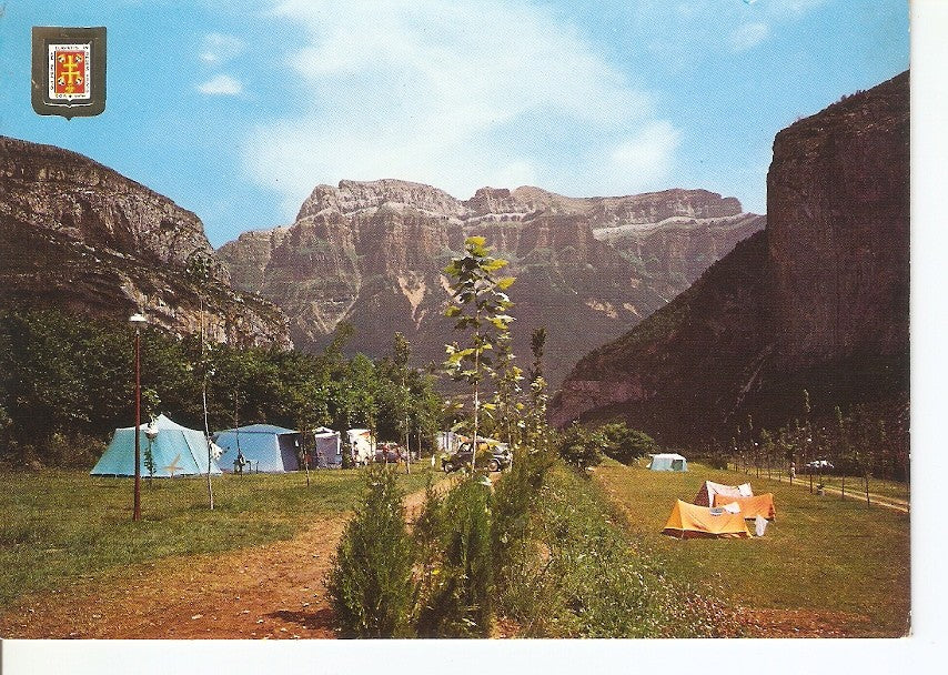 Postal 032386 : Pirineo Aragones (Huesca). Vista parcial del Camping. Valle de Ordesa (Torla)