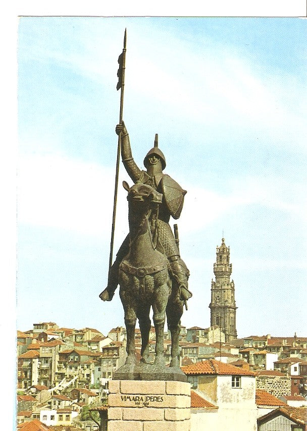 Postal 032521 : Porto - Portugal. Statue de Vimara Peres et la Tour des Clerigos
