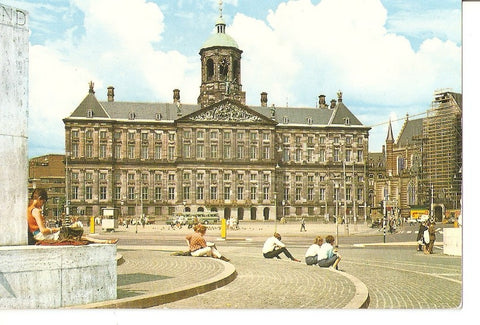 Postal 032928 : Amsterdam / Holland. Les Palais Royal dominant de sa superbe