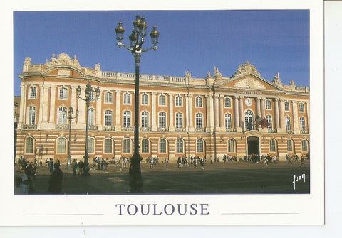 Postal 032982 : Toulouse (Haute Garonne) Le Capitole. Couleurs et Lumiere de France