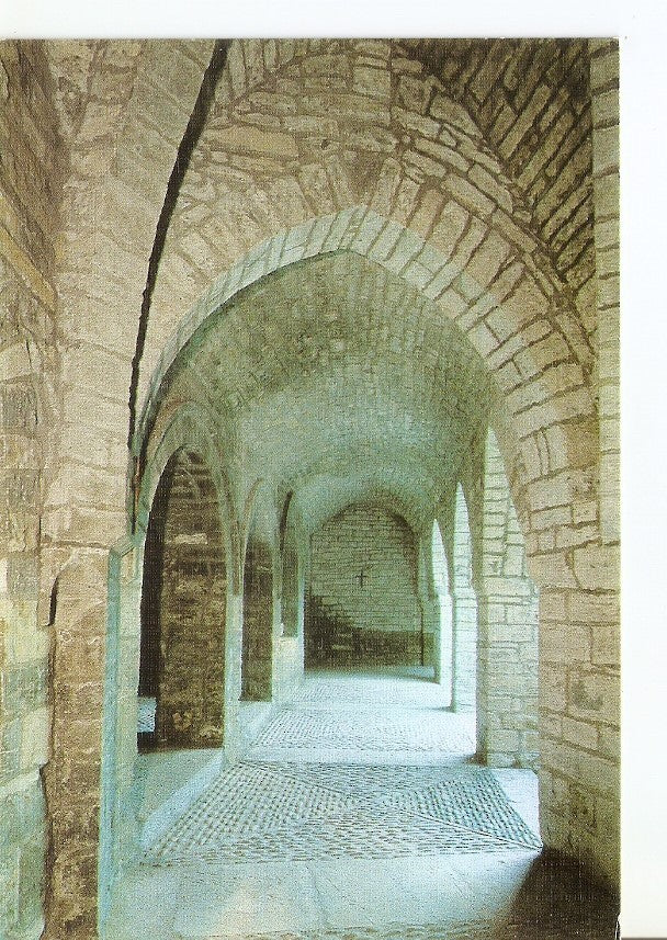 Postal 033034 : Ainsa (Pirineo Aragones) iglesia romanica de Sta. Maria - Claustro siglo XI