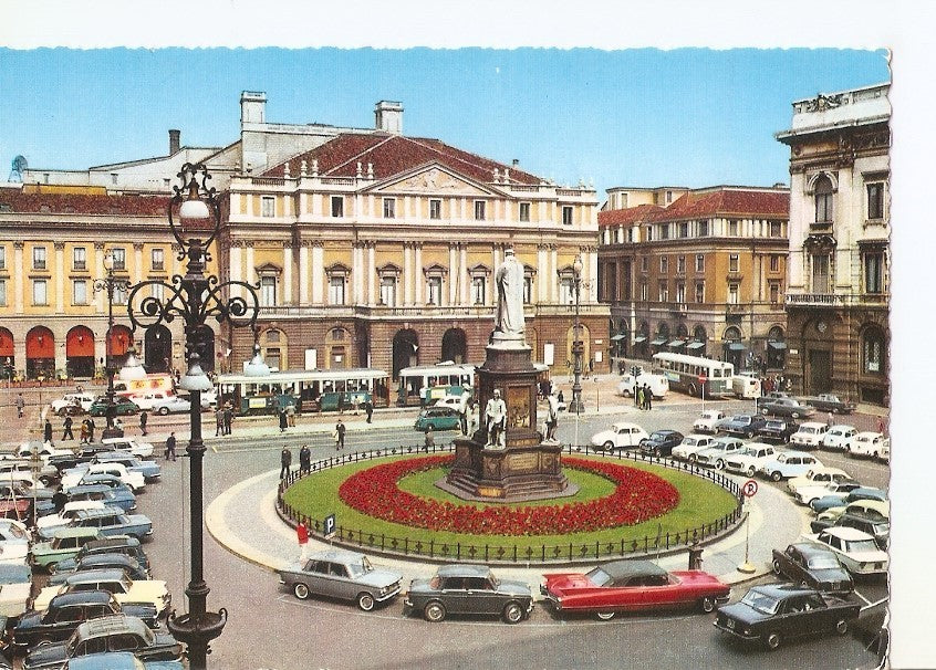 Postal 033110 : Milano Piazza della Scala