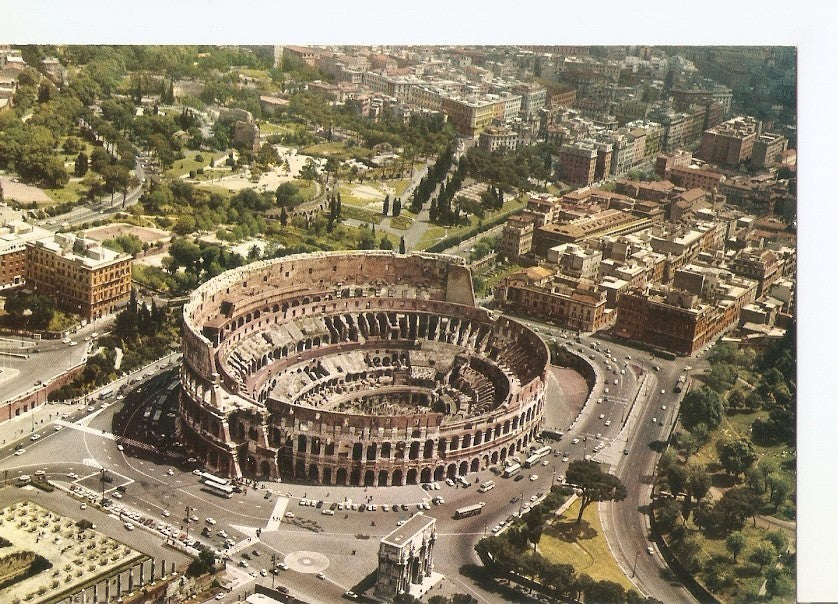 Postal 033113 : Roma. View and Colosseum