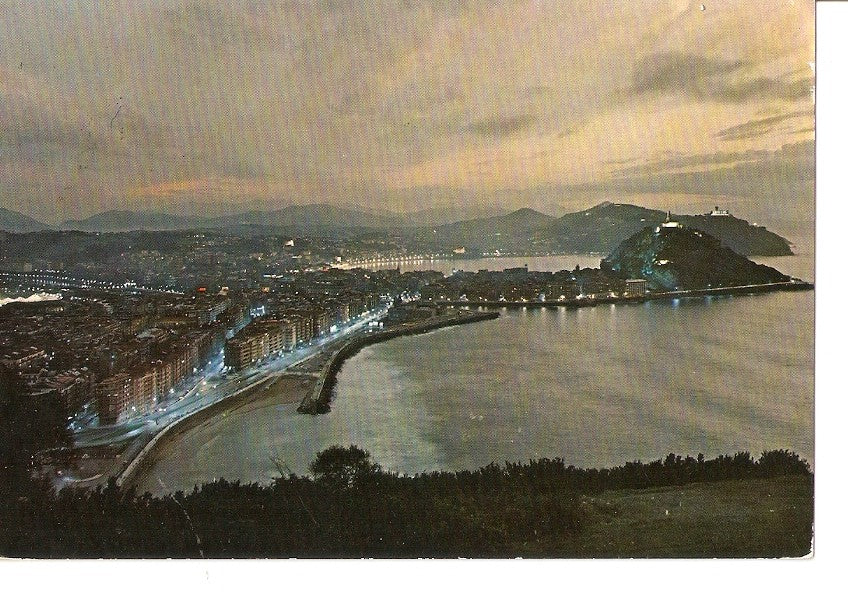 Postal 033180 : San Sebastian. Vista nocturna desde el monte Ulia