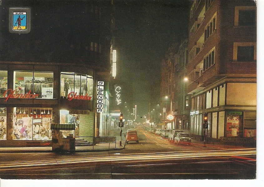 Postal 033240 : Gijon. Calle Corrida. Vista nocturna