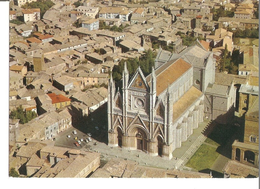 Postal 033335 : Orvieto (Italia). Veduta aerea del Duomo