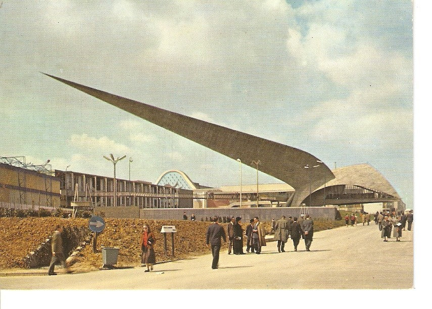 Postal 033455 : La fleche du Genie Civil. De pijl van de Burgelijke Bouwkunde