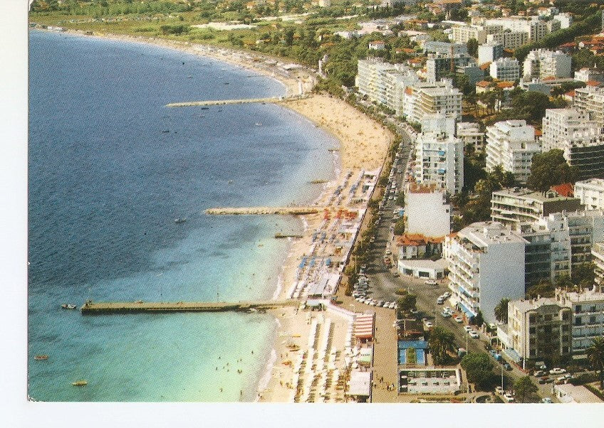 Postal 033647 : La Cote dAzur Juan Les Pins. Le Boulevard Guillaumont. Francia