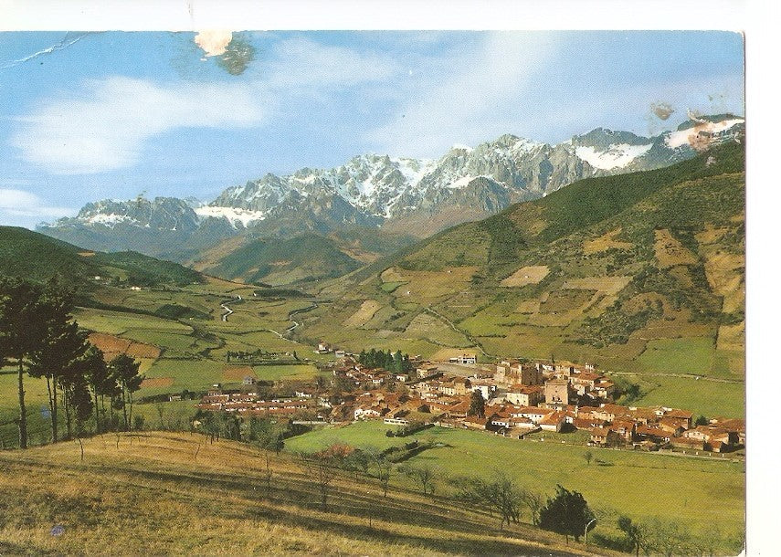 Postal 033965 : Potes (Santander). Vista general