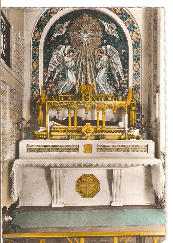 Postal 033993 : Chapelle de la Medaille Miraculeuse. Châsse de Sainte Luoise de Marillac