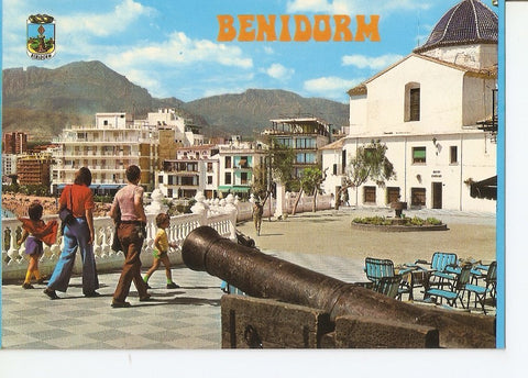 Postal 034147 : Benidorm (España). Plaza Castelar
