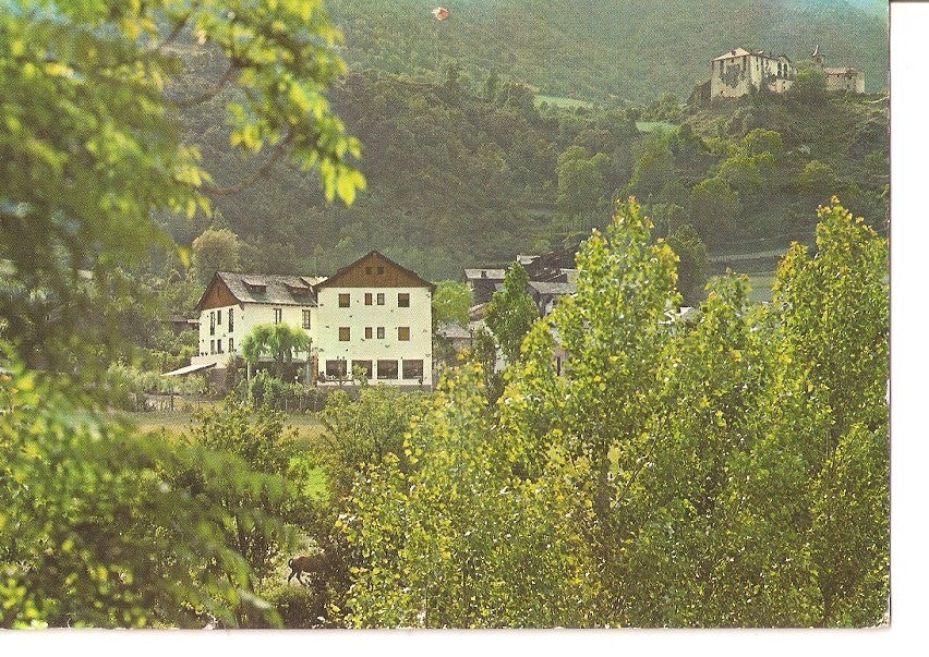Postal 034367 : Ribera de Cardon. Pirineo Aragones. Hostal Cardos al fondo Surri