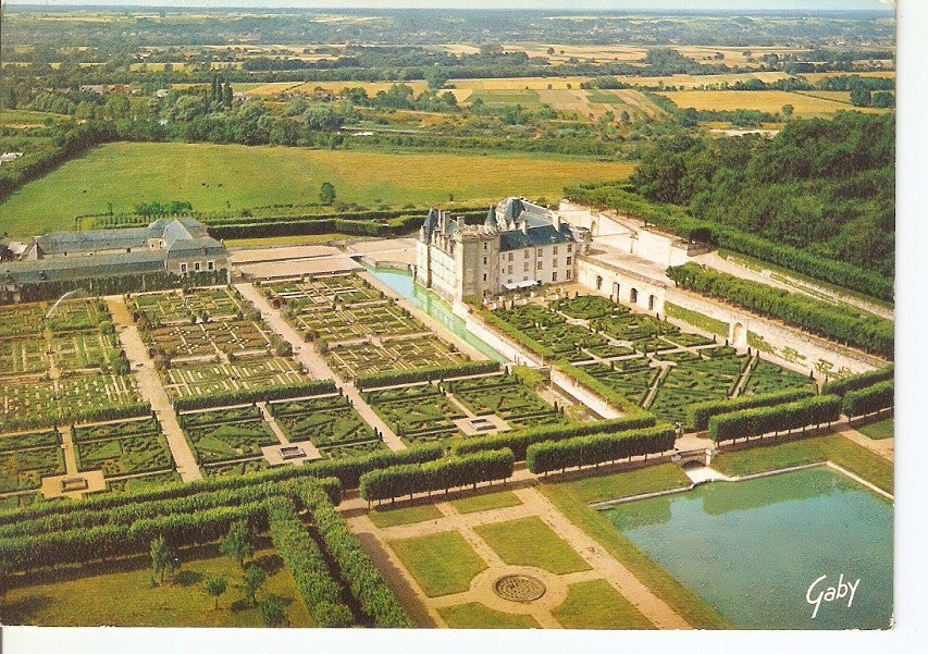 Postal 034397 : Villandru (I. et L.) Le Câteau et les Jardins
