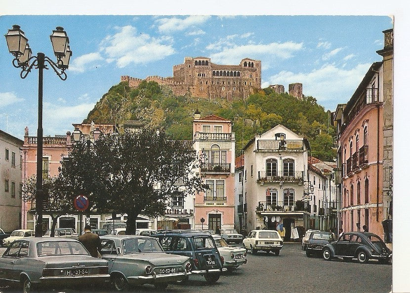 Postal 034541 : Leira (Portugal). Centre de la ville et la Château