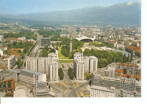 Postal 034588 : Grenoble. Parc Paul Mistral. Boulevard