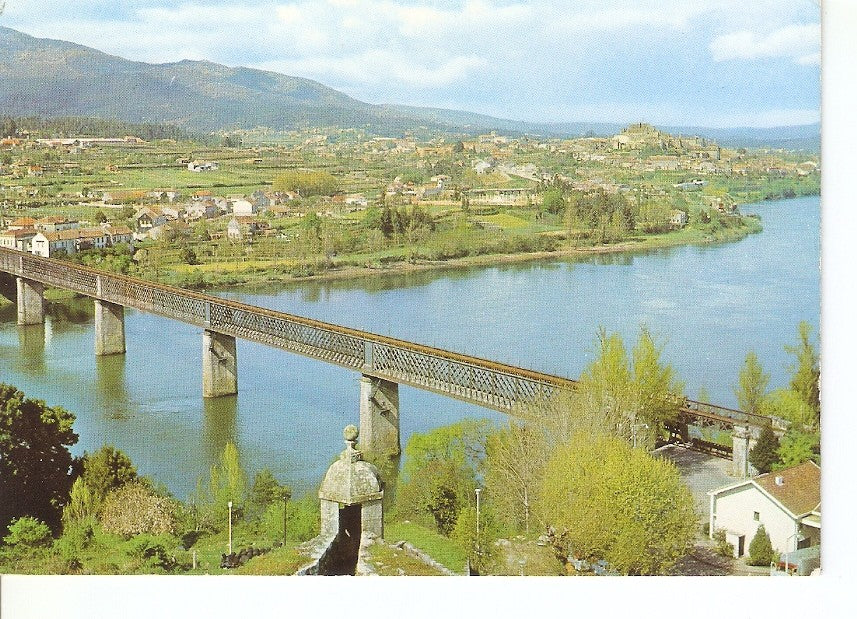 Postal 034599 : (Portugal). Valença de Minho. Pinte Internacional sobre o rio Minho