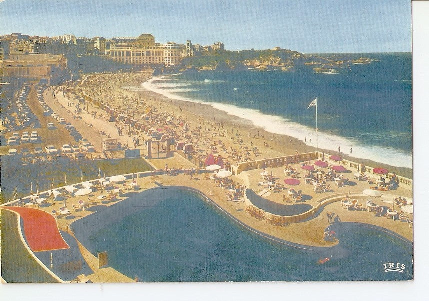 Postal 034674 : Biarritz. La grande plage et le casino Bellevue