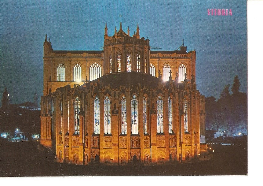 Postal 034798 : Vitoria. Catedral nueva nocturna