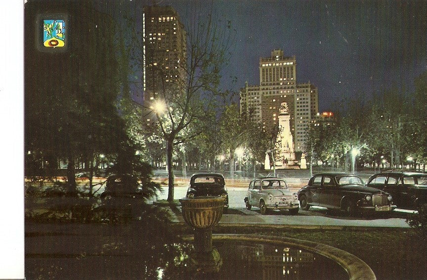 Postal 035123 : Madrid. Plaza de España. Vista nocturna