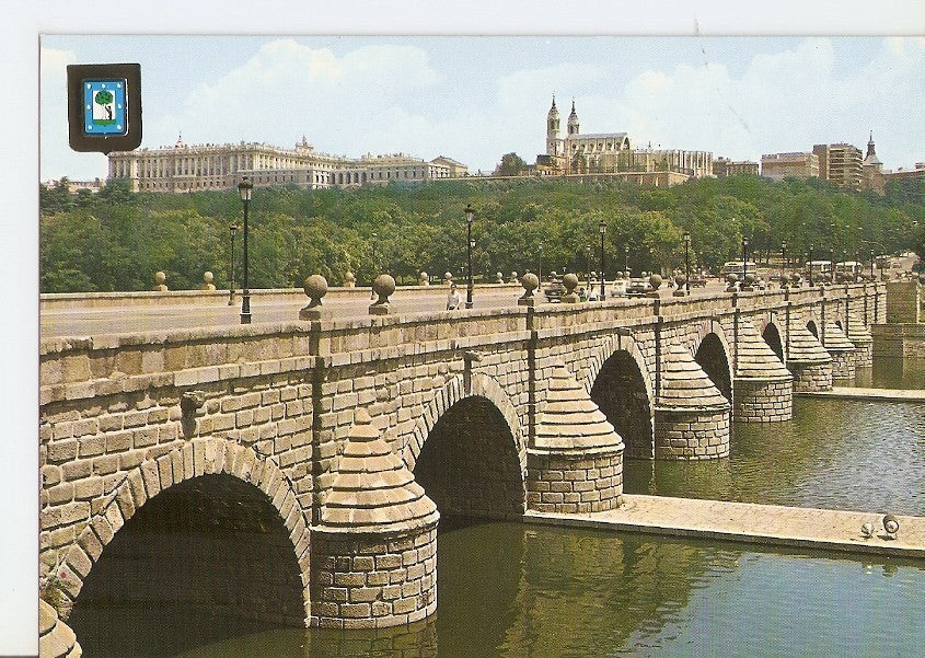 Postal 035129 : Madrid. Puente de Segovia y Rio Manzanares