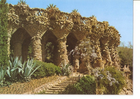 Postal 035293 : Barcelona. Parque Guell (arquitecto Gaudi). Puente de los Enamorados