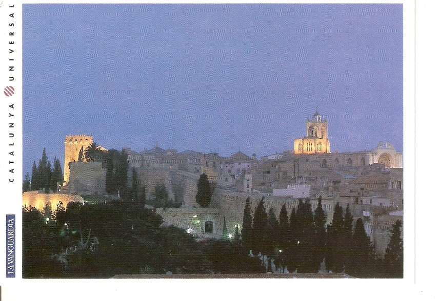 Postal 035372 : Tarragona. Vista nocturna de la Catedral y la Muralla romana