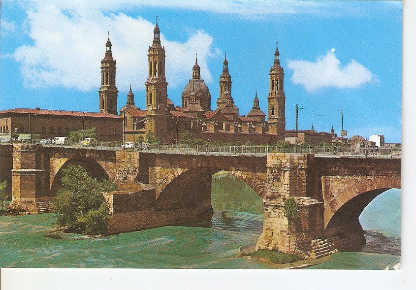 Postal 035393 : Zaragoza. Puente de piedra sobre el Ebro