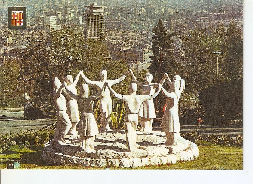 Postal 035459 : Barcelona. Monumento a la Sardana