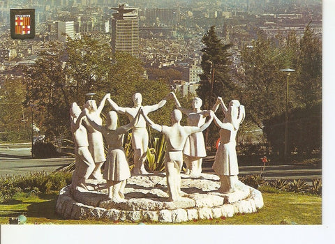 Postal 035459 : Barcelona. Monumento a la Sardana
