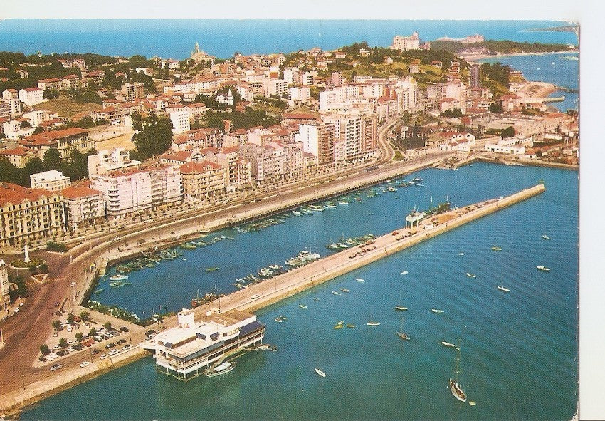 Postal 035582 : Santander (vista aerea). P. Castelar y Puerto Chico