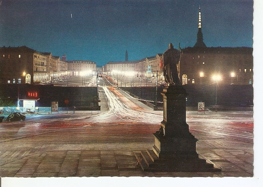 Postal 035619 : Turin by night. Vittorio Veneto Square