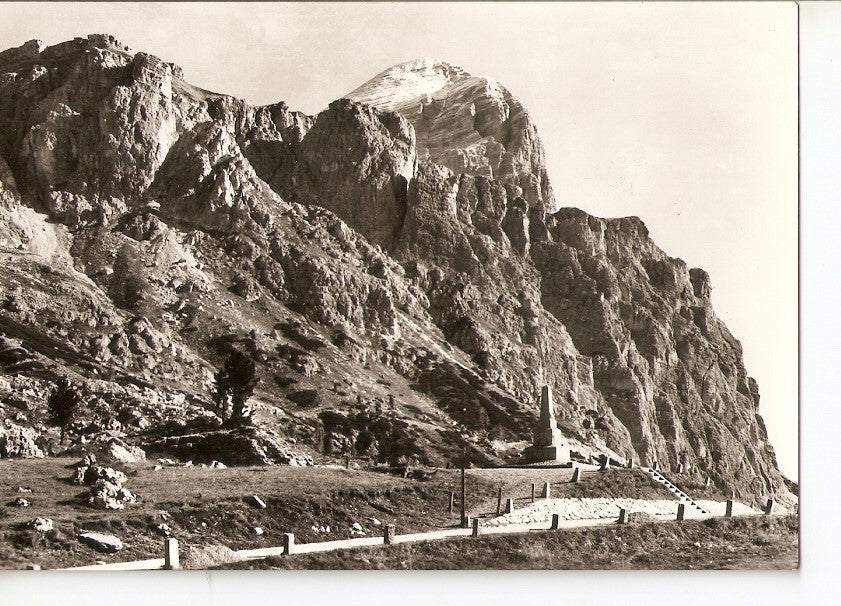 Postal 035692 : Passo Falzarego Tofana di Rozes