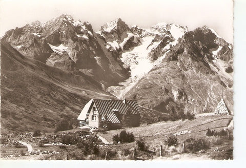 Postal 035747 : En Dauphine. Jardin alpin au Col du Lautaret. Les Pics de Neige du Lautaret