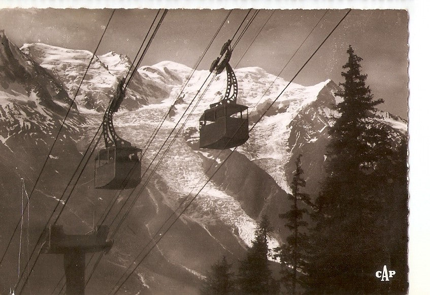 Postal 035748 : Chamonix - Mont-Blanc. Teleferique de Planpraz et le Mont Blanc