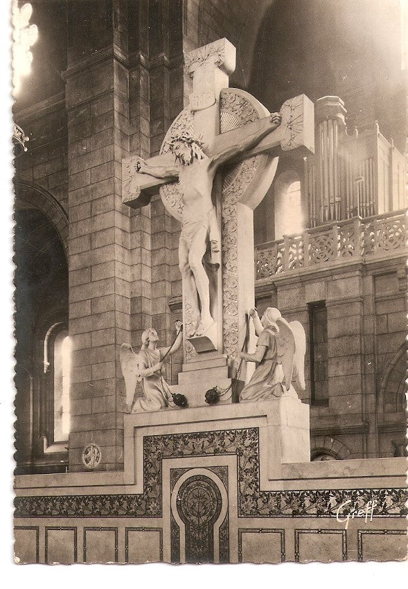Postal 035770 : Paris. Basilique du Sacre-Coeur de Montmartre - Jesus en croix adore par les Anges