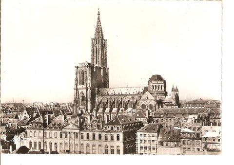Postal 035786 : Strasbourg. Vue g´nerale et la Cathedrale (cote sud)