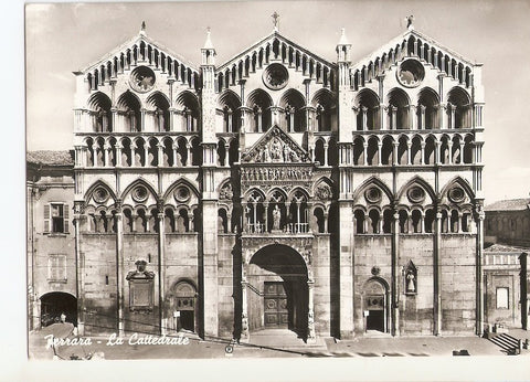 Postal 035916 : Ferrara - la Cattedrale