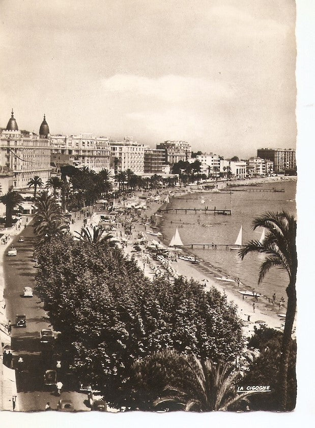 Postal 035921 : Cannes (A.M.) - Les Grands Hotels la Croisette et la Plage