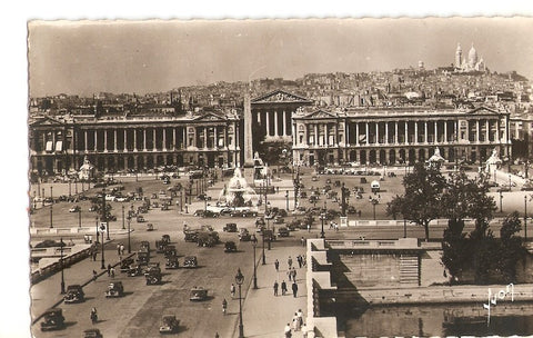 Postal 035922 : Paris en Flanant. Vue generale de la Place de la Concorde