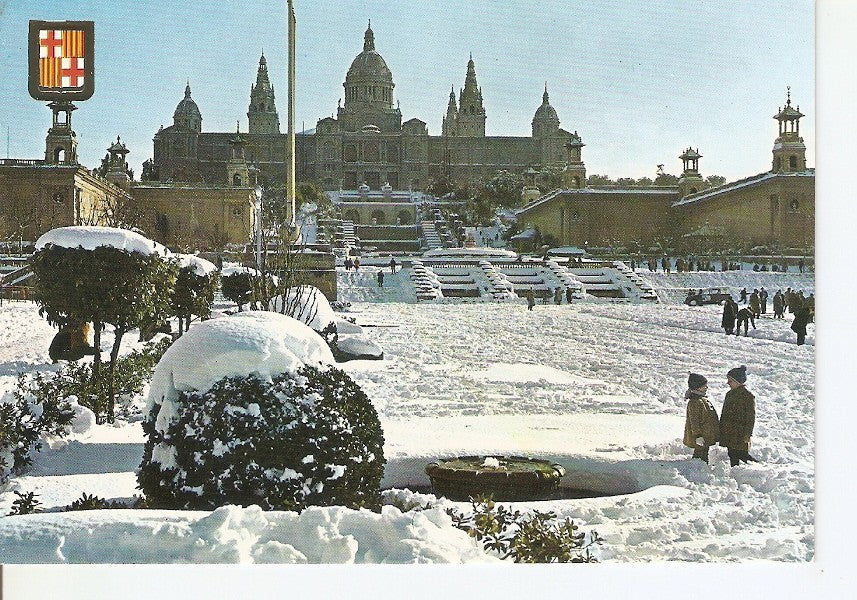 Postal 036106 : Barcelona. Nevada. Fuente Monumental y Palacio Nacional de Montjuich