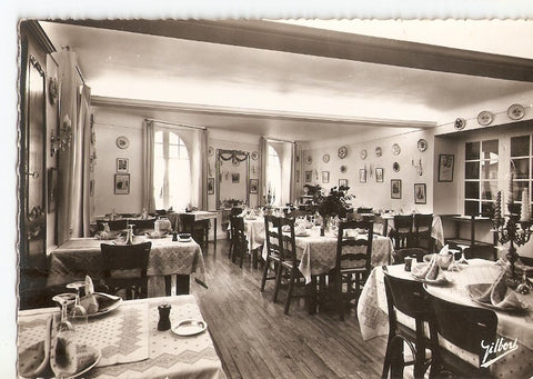 Postal 036229 : Hotel Central. Restaurant Motillon. Chaunay (Vienne). Salle a Manger