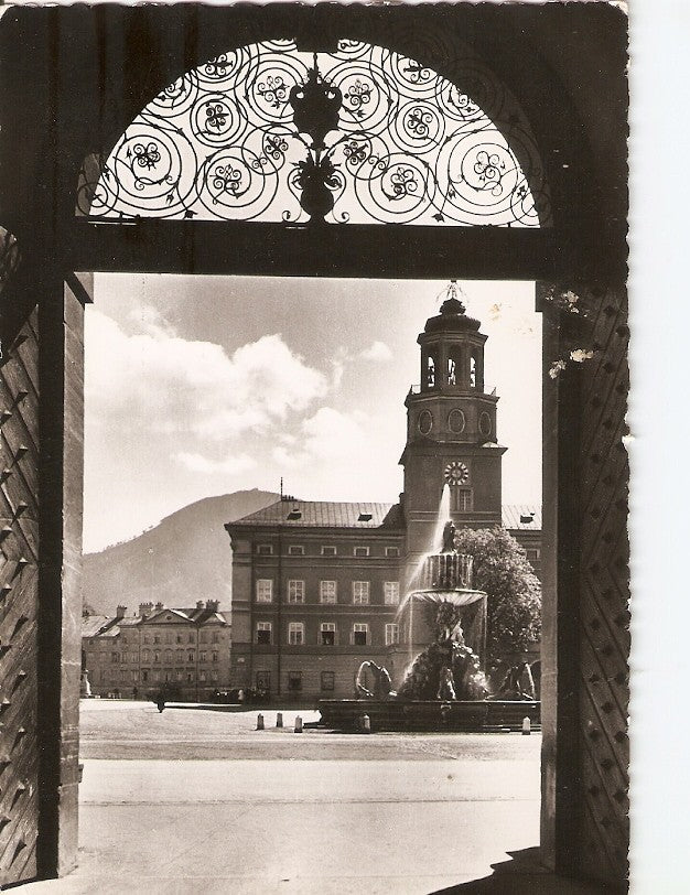 Postal 036260 : Salzburg. Residenzbrunnen u. Glockenspiel
