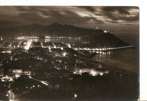 Postal 036513 : San Sebastian. Vista parcial: bello efecto nocturno
