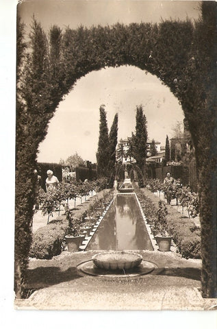 Postal 036515 : Granada. Generalife. Jardines bajos