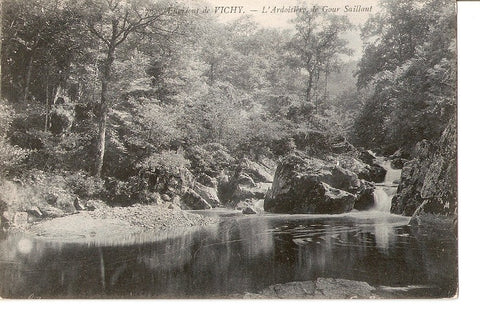 Postal 036584 : Envisions de Vichy. LArdoisiere de Gour Saillant