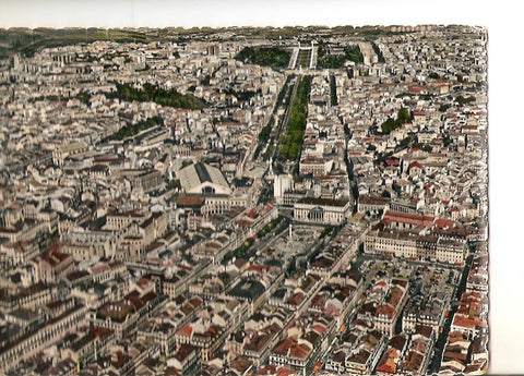 Postal 036771 : Lisboa - Rossio and Avenue of Liber-dade air sight