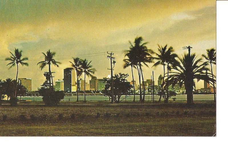 Postal 036823 : Sunset over the Magic City Miami. Florida